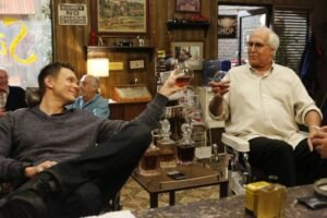 Community - Community - 4x07 - Economics of Marine Biology 4X7 promopic6