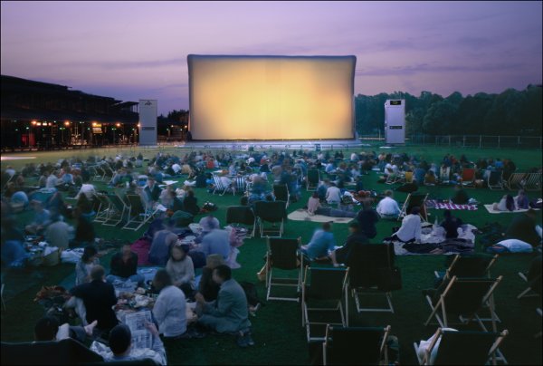domaine national de saint cloud - Cet été à Paris, c'est cinéma en plein-air cinéma plein air copyright planete campus