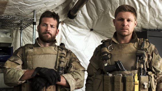 Bradley Cooper - American Sniper : Rétro-Viseur american sniper a l