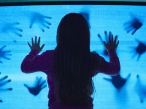 remake - Poltergeist : bande-annonce et affiche poltergeist01