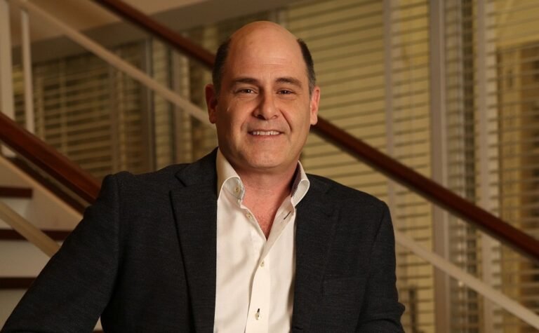 Matthew Weiner présente « Inside Mad Men » à Séries Mania