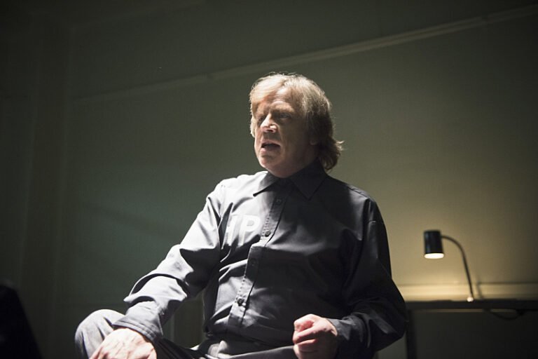 The Flash 1×17 Tricksters