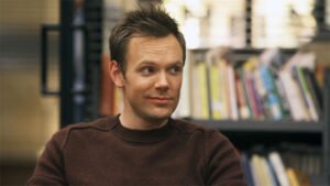 x-files - Joel McHale rejoint X-Files Joel McHale community