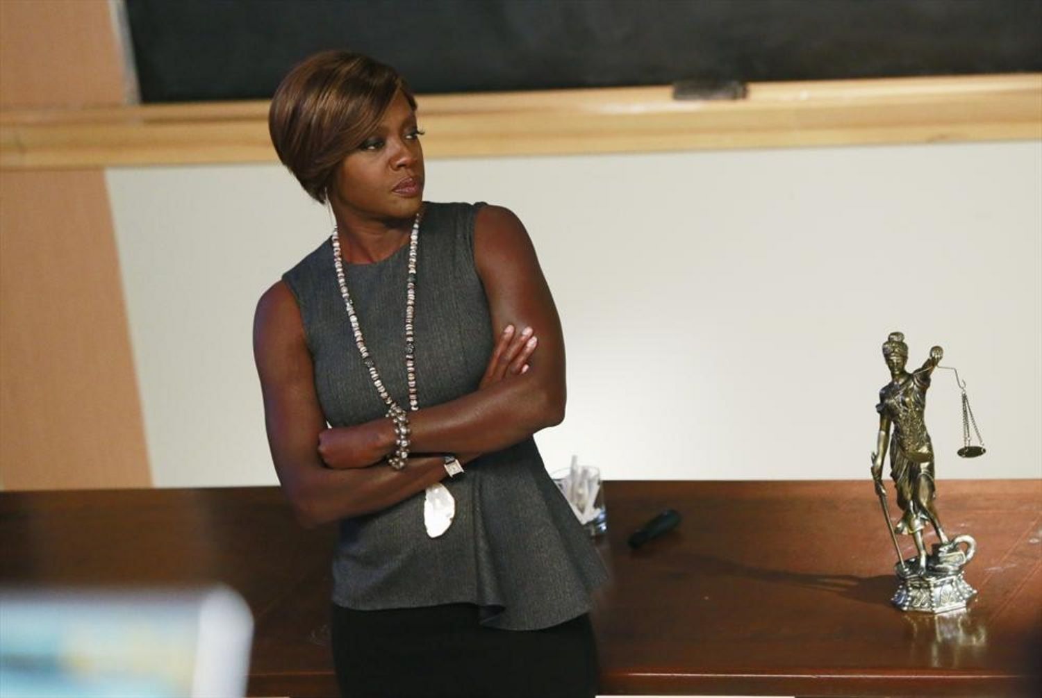 how to get away with murder - Pourquoi regarder How To Get Away With Murder sur M6 ? how to get away with murder season epi 3 annalise main