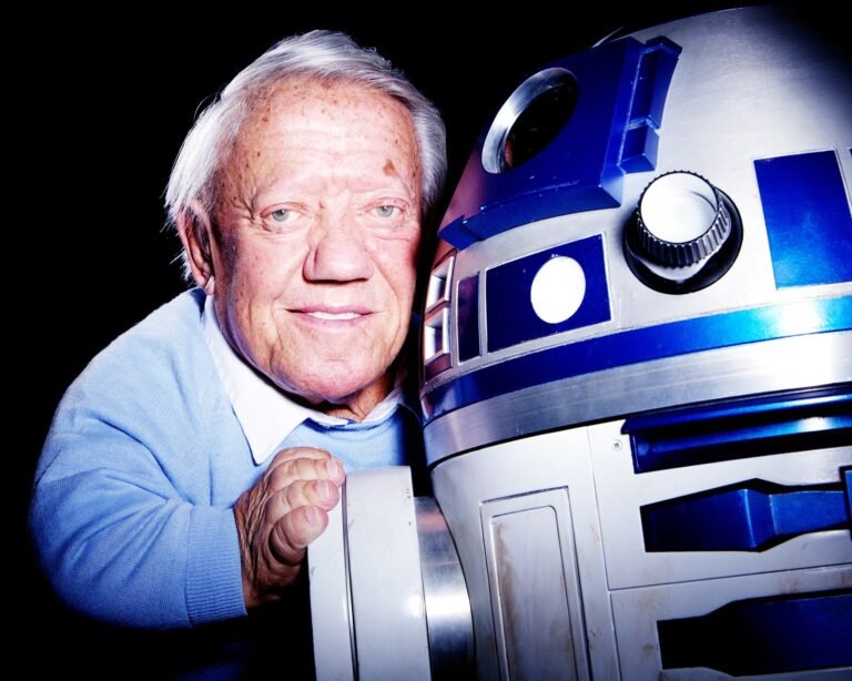 Mort de Kenny Baker, inoubliable R2-D2
