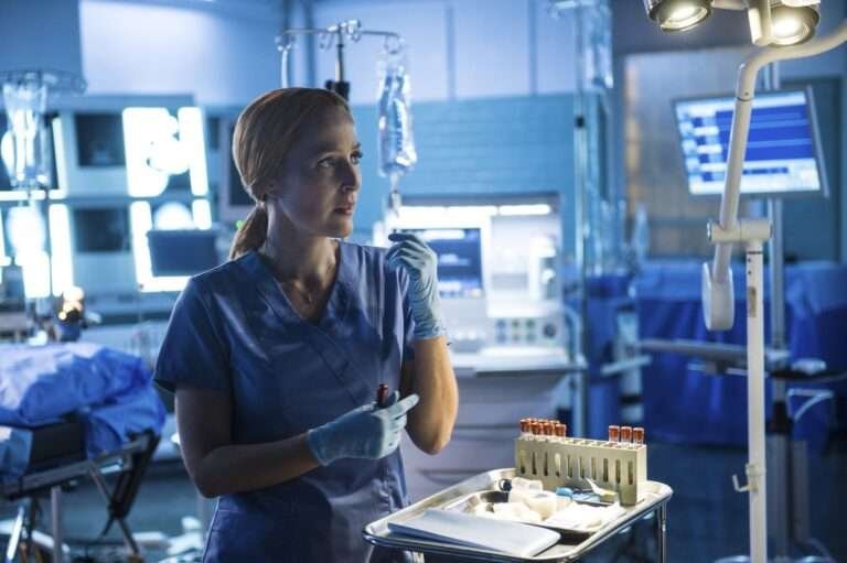 Pas de bras, pas de vaccin : les antivax version X-Files