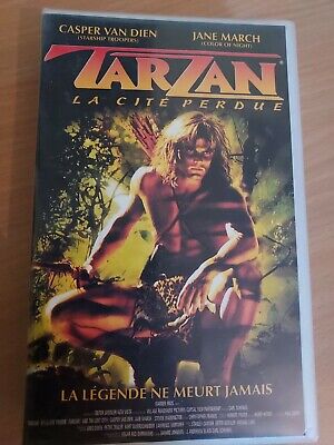 tarzan - Tarzan et la Cité Perdue (1998) : Lui, Tarzan, moi, gêne cassette vhs tarzan la cite perdue avec casper