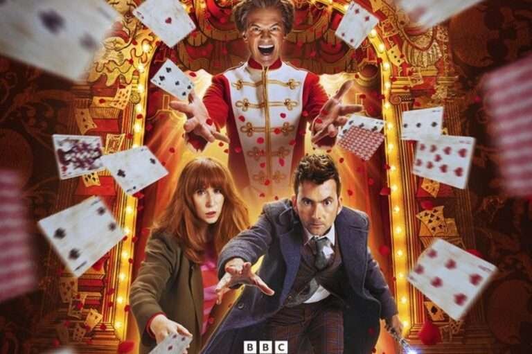 Troisième et dernier épisode spécial avant la prise de fonctions officielle du Quinzième Docteur, The Giggle est un épisode qui fera date dans l'histoire de Doctor Who. Cette épisode marque la fin d'une ère... et de plusieurs règles.
