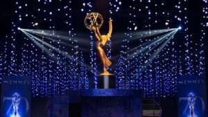 Emmy Awards 2024 : Ally McBeal et Friends dans deux hommages marquants