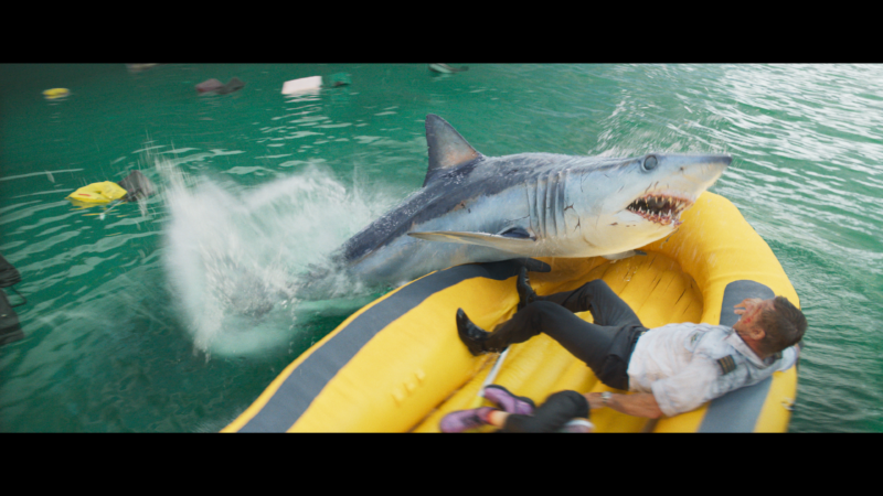 La Bouche du Diable,Deep Water, Trash : les films de requins sont-ils tous nuls ? 2 Films de requins